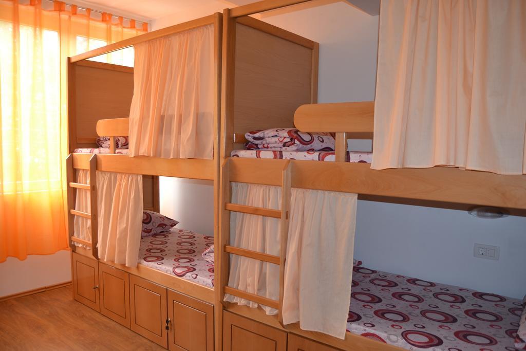 Hostel Valentin 2 Skopje Værelse billede