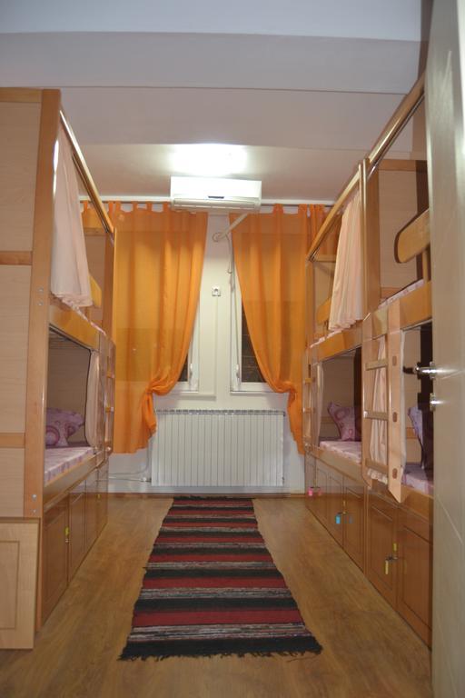 Hostel Valentin 2 Skopje Værelse billede